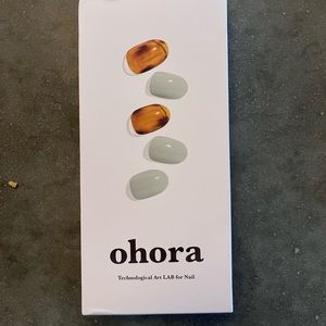 Ohora gel nail open box NEW. N Leon